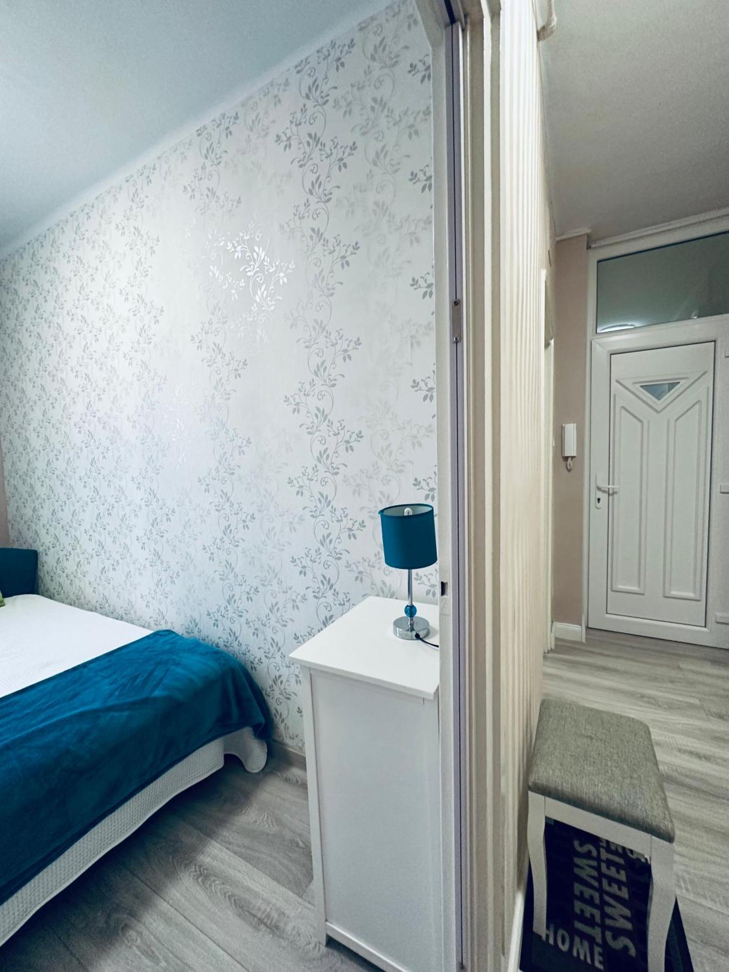 Апартаменты La Bella Maria Apartman 2. Капошвар Экстерьер фото