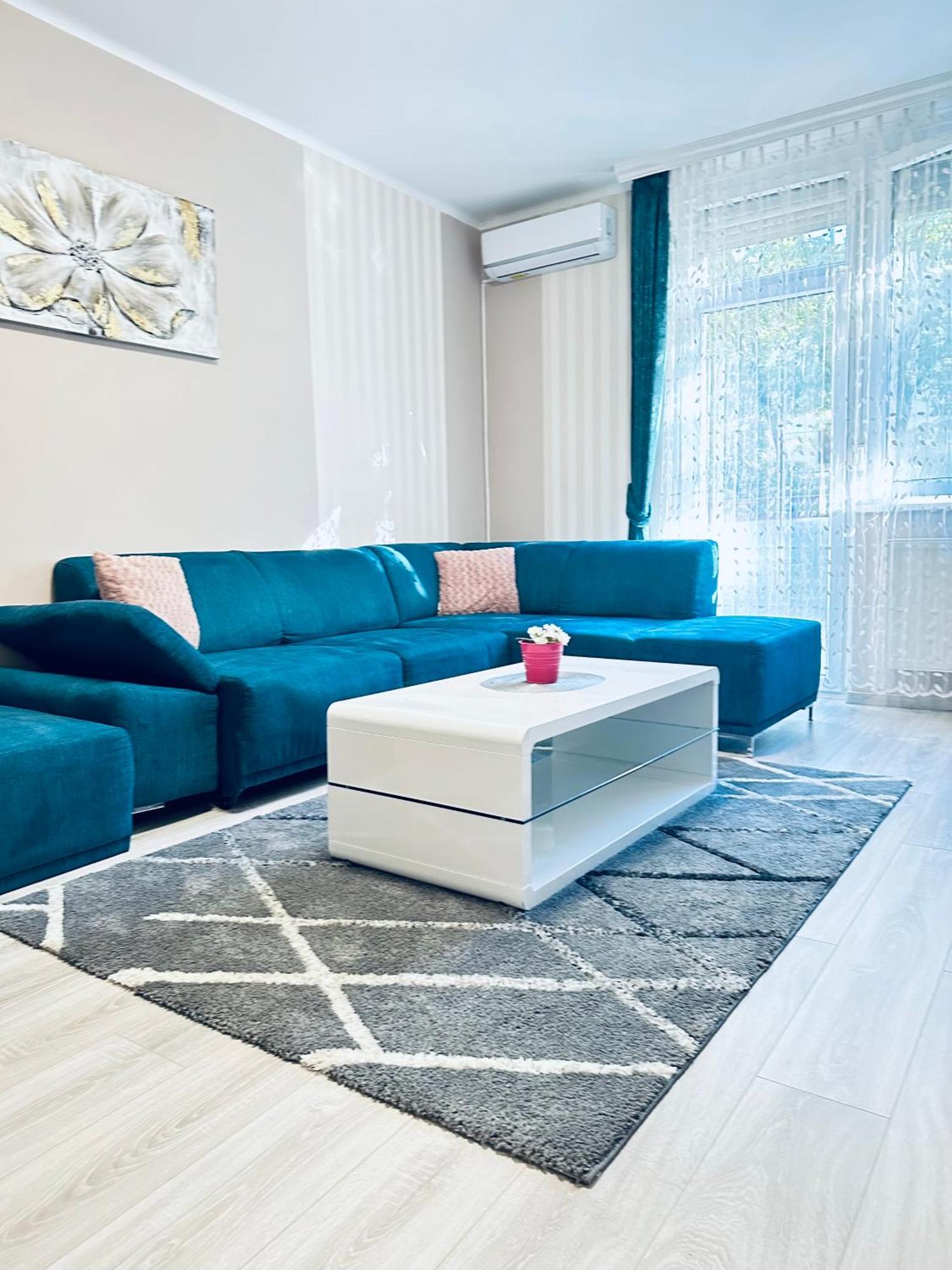 Апартаменты La Bella Maria Apartman 2. Капошвар Экстерьер фото